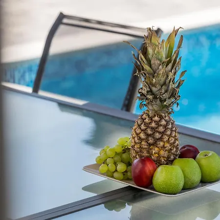 Lovely In With Outdoor Swimming Pool Holiday home *